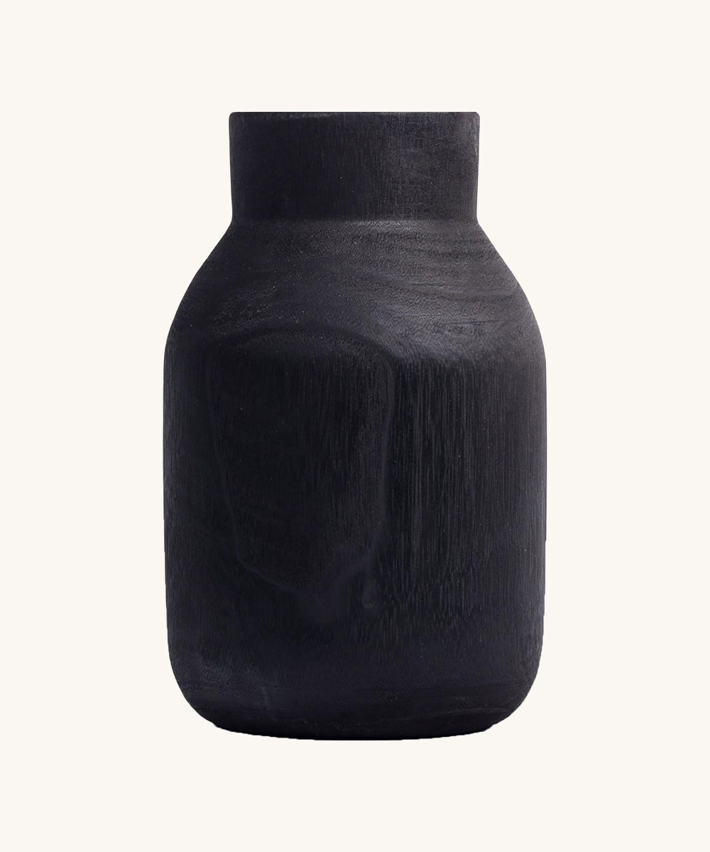 The Latest Hillary Style House Vase Groove