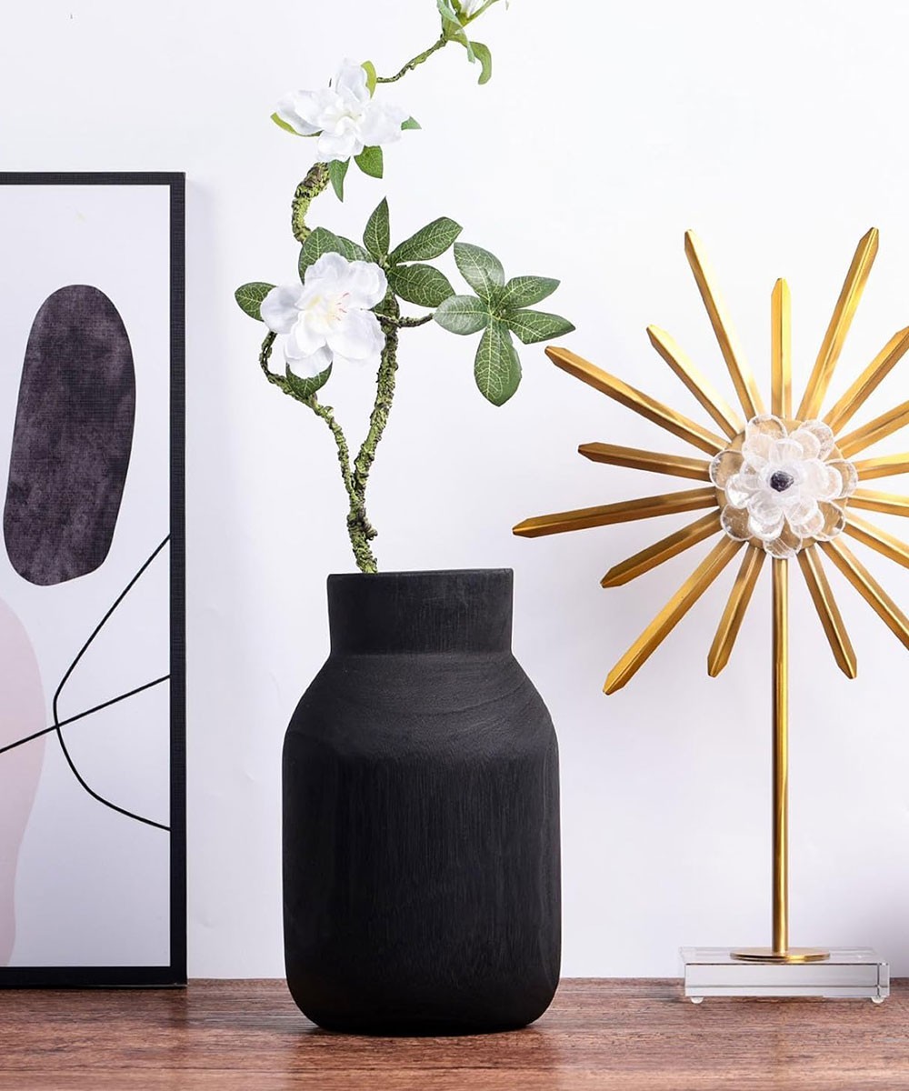 The Latest Hillary Style House Vase Groove